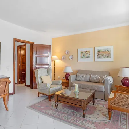 Vakantiehuis En Puerto Del Carmen, 2 *